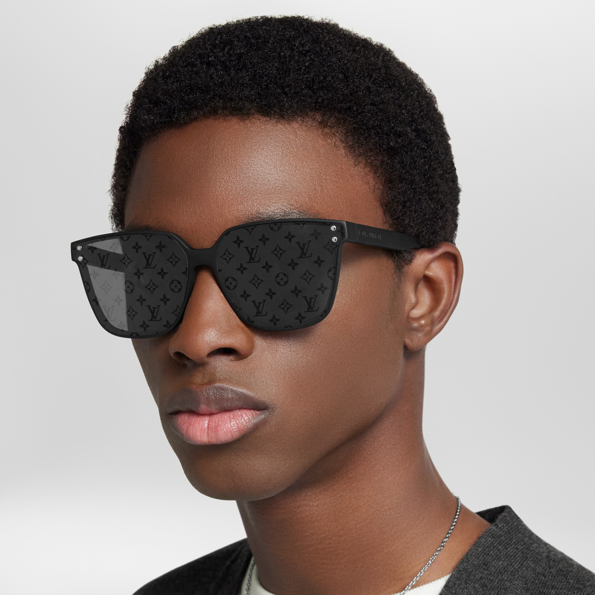 LV Waimea Large Square Sunglasses . - Accessories | LOUIS VUITTON